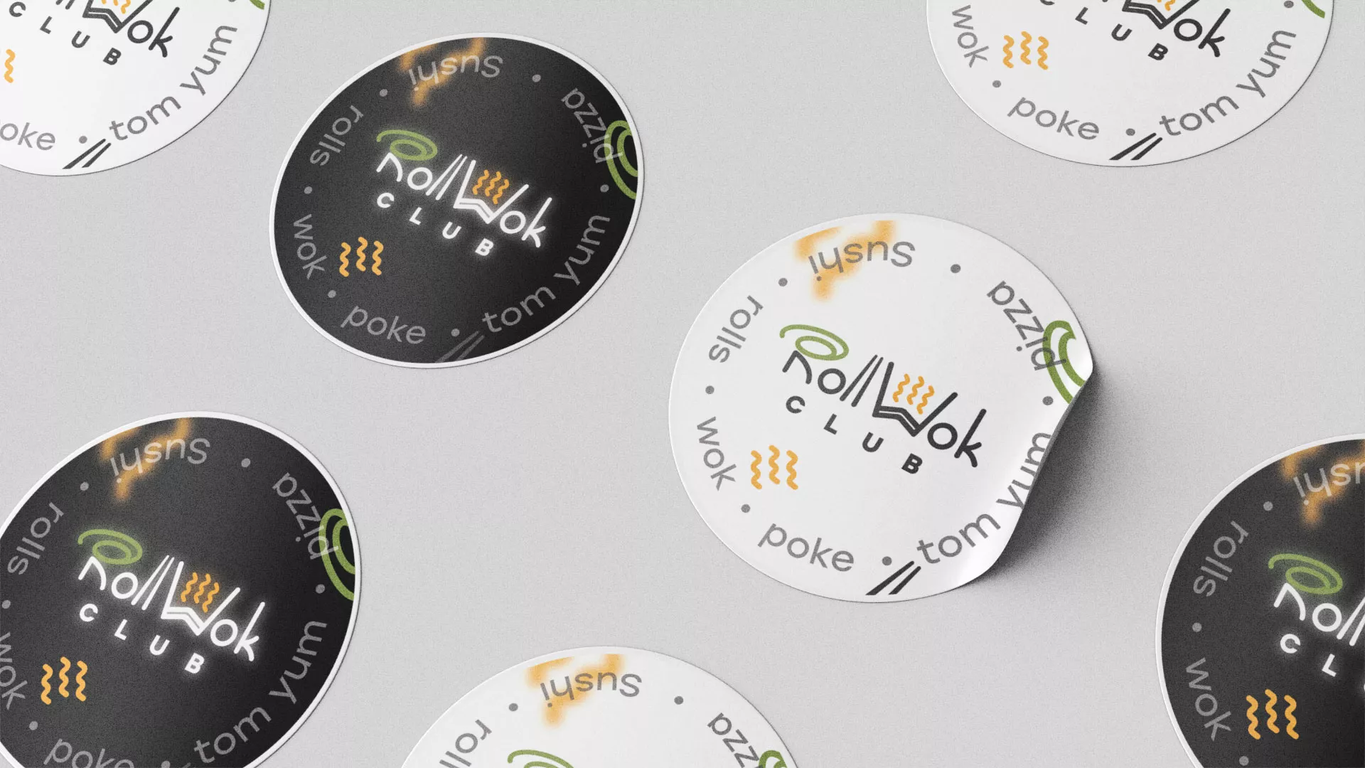 Разработка наклеек для суши-бара «Roll Wok Club» в Соликамске